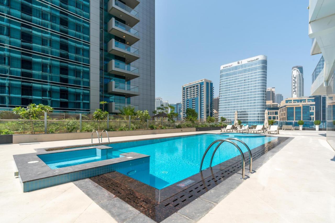 Exclusive Globalstay Apartments In Business Bay Free Parking & More! Dubai Luaran gambar